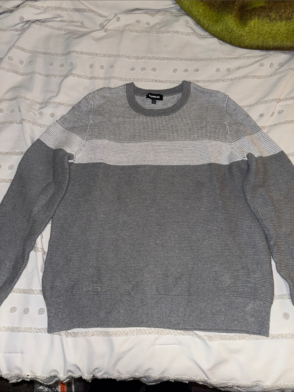 Express Men’s Gray & Light Gray Crewneck Sweater